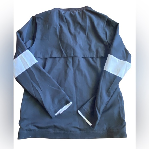 Nike Gray Full-Zip Jacket - Picture 6 of 9